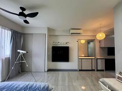 High Park Residences (D28), Apartment #542610131